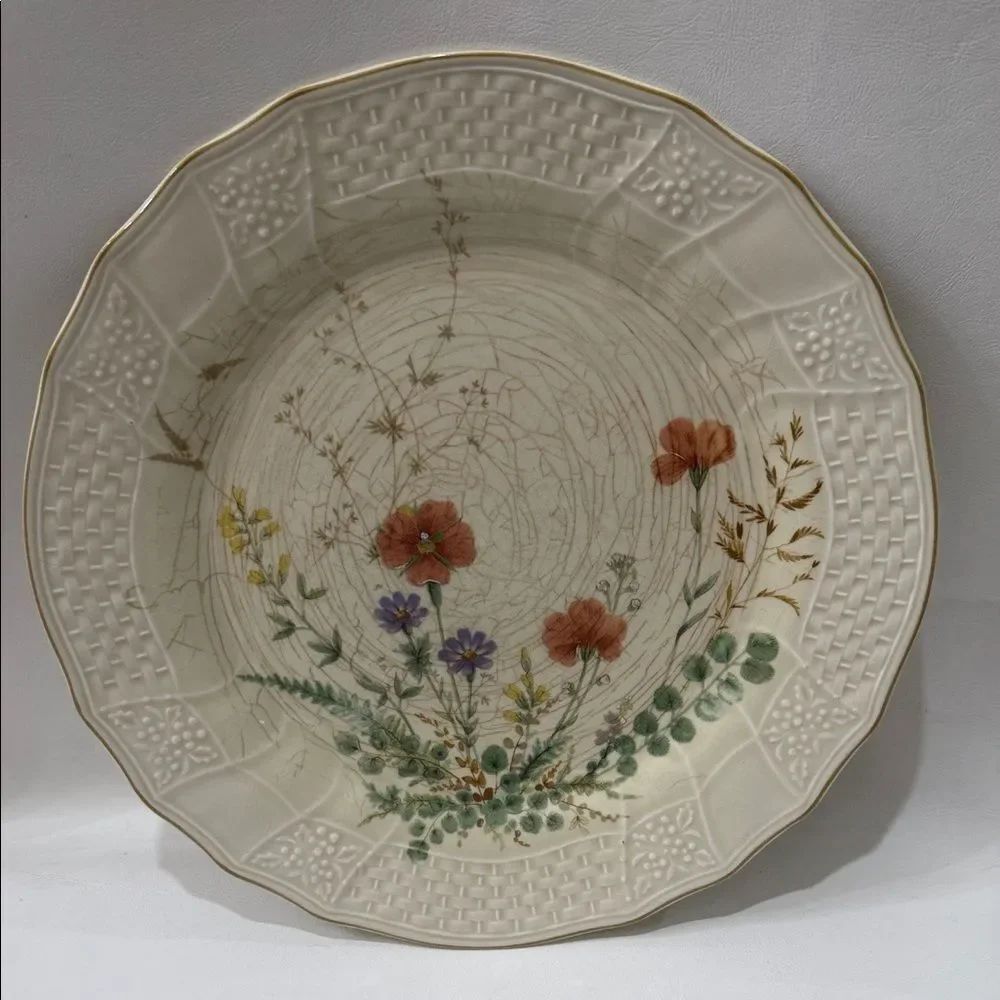 Mikasa Fine Ivory Margaux 11 Inch Dinner Chop Plate Floral Motif Gold Edge Japan